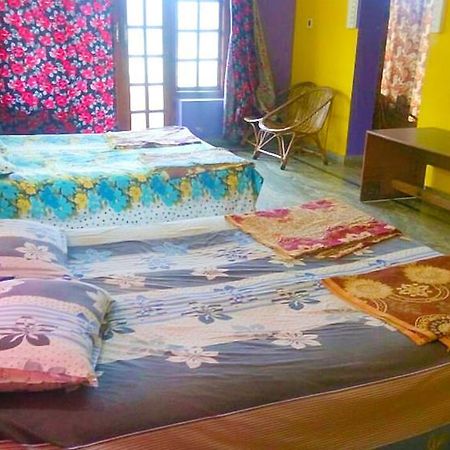 Sri Devi Comforts Hotel Chikmagalūr Buitenkant foto