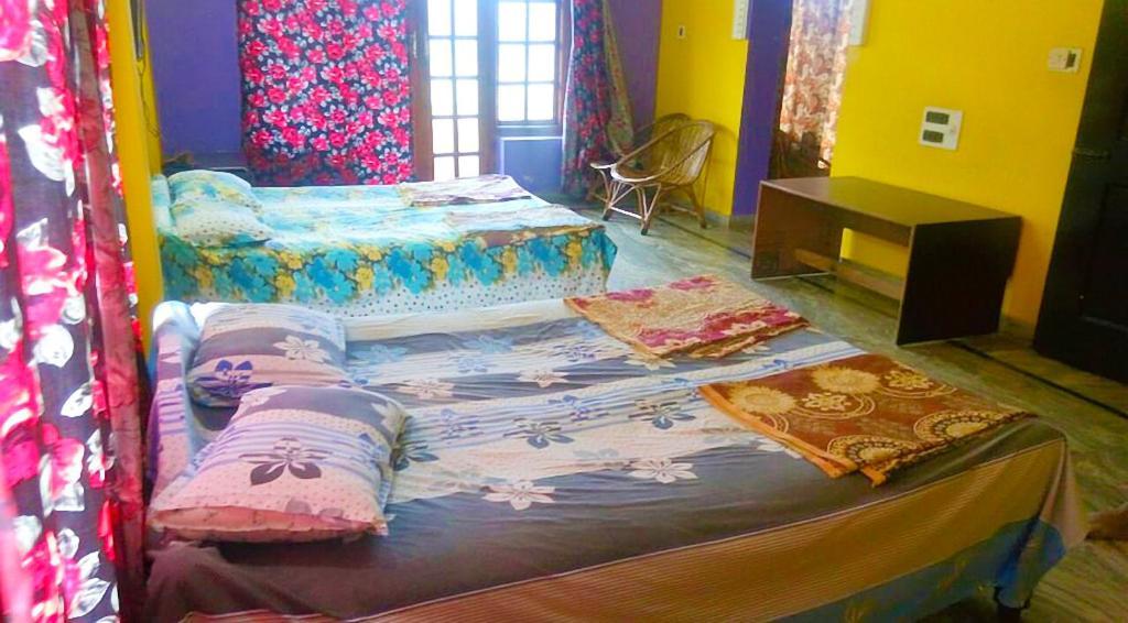 Sri Devi Comforts Hotel Chikmagalūr Buitenkant foto